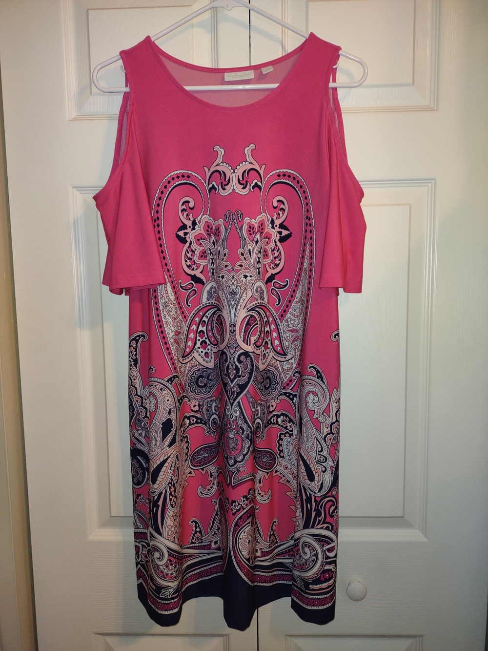 New York & Company Pink Cold-Shoulder Paisley Print Dress